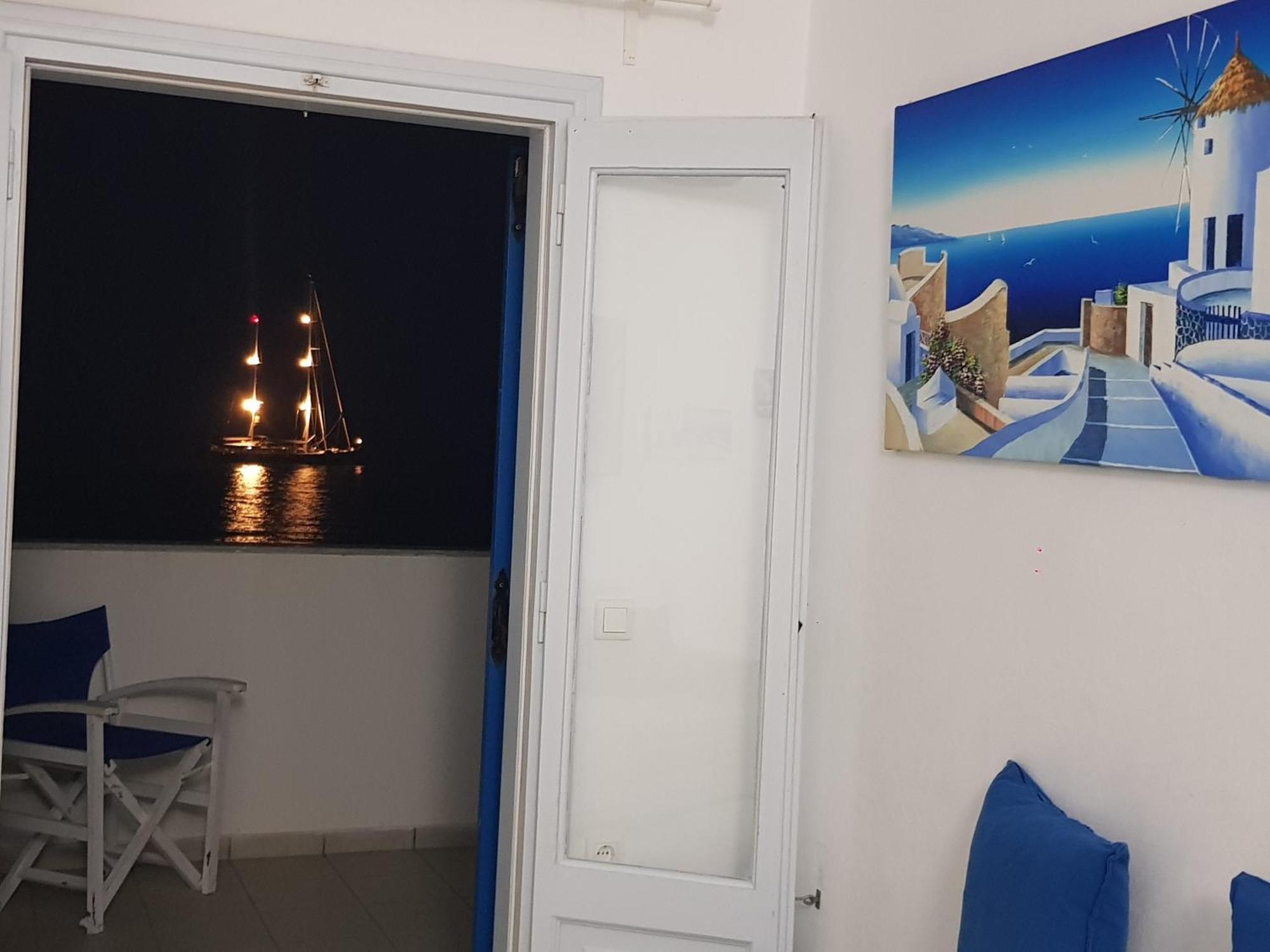 Rodothea And Adams On The Beach, Santorini Монолитос Екстериор снимка